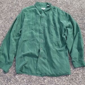 MTO International 100% Silk Women's Green Top Large
